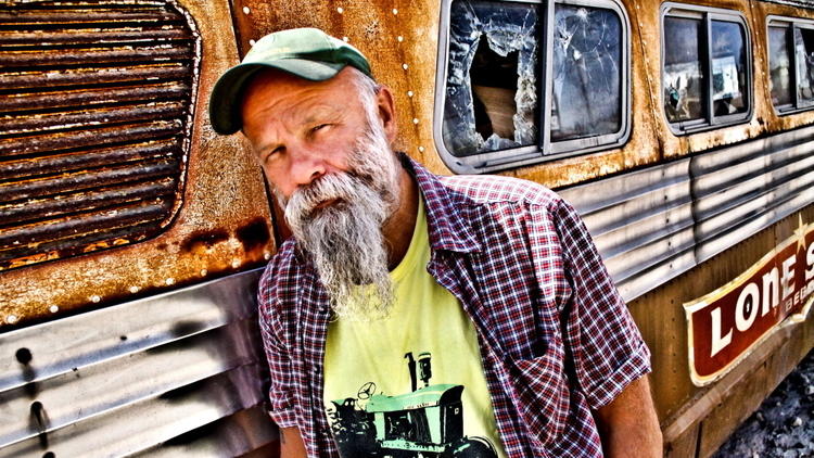 MUSIC_SeasickSteve_ChrisDurst_Press2011.jpg