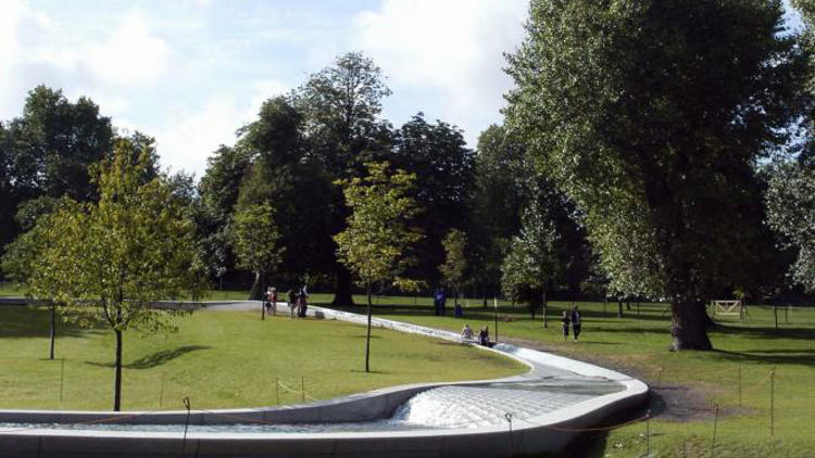 Diana Memorial © Andrew Brackenbury