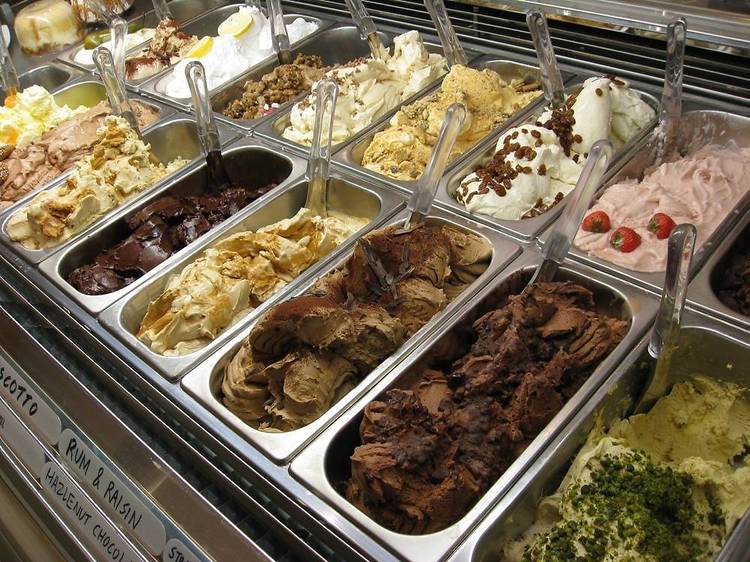 late night ice cream places near me