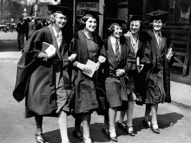 UOL early female graduates.jpg UOL early female graduates.jpg