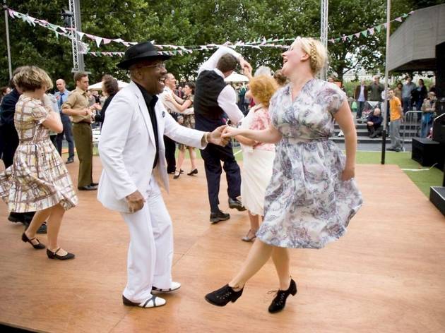Dance_Alternative Village Fete_©Ludovic des Cognets.jpg Dance_Alternative Village Fete_©Ludovic des Cognets.jpg