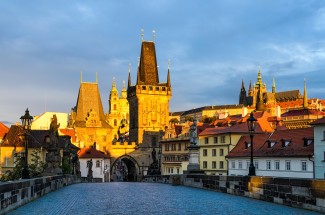Charles Bridge and the Prague Castle in morning light, Prague.